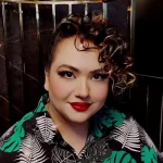 سالن زیبایی مرزنگ