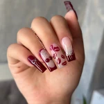 مرکز تخصصی کاشت ناخن و مژه لونا