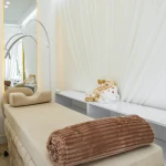 سالن زیبایی ام ایت M8