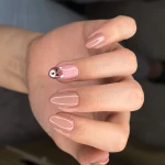 سالن زیبایی و ناخن* گیسو*