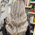 تصویر مرکز کراتین رنگ مو آرایش دائم فاطمه شاکری