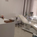  کلینیک زیبایی دکتر مینا رضایت