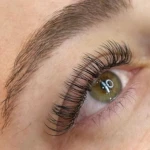 اکستنشن مژه فرزانه