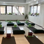 مرکز تخصصی یوگا و ماساژ مروارید آبی