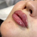 تصویر کلینیک پوست و مو و زیبایی هروی