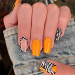 نمونه کار مرکز خدمات و آموزش کاشت ناخن و مژه رامونا