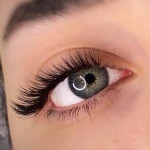 تصویر سالن زیبایی تی تی