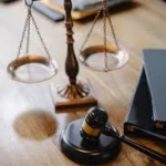 وکیل پایه یک دادگستری *شقایق امیری*