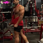 آموزش کیک بوکسینگ و دفاع شخصی کریم وند