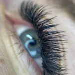 خدمات اکستنشن  مژه هلیا