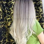 لوگوی آموزش و خدمات رنگ و لایت و کراتینه موی گیسو