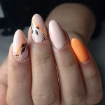 خدمات تخصصی ناخن نازنین آریایی