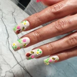 ناخن کاری کوثر