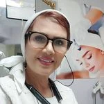 لوگوی کلینیک زیبایی یاس سفید