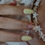 تصویر آموزش و خدمات تخصصی کاشت ناخن فاطمه