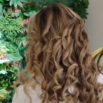 سالن زیبایی و آکادمی آرایشگری ویوگ