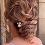 تصویر خدمات زیبایی میکاپ و شنیون فاطیما