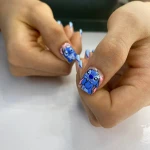 خدمات تخصصی ناخن و مژه آذر