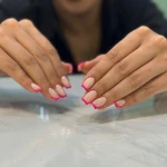 مرکز تخصصی کاشت ناخن مریم قنبریان