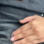 آموزش کاشت و خدمات ناخن نازنین ملکی