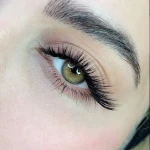 آکادمی تخصصی اکستنشن مژه دکتر لشز