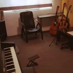 آموزشگاه موسیقی الهام