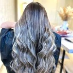 لوگوی حوریه مهربان متخصص رنگ و لایت