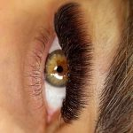 خدمات تخصصی اکستنشن مژه و ابرو مقدسی