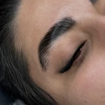 خدمات تخصصی اکستنشن مژه طلا
