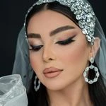 لوگوی میکاپ عروس خدمات رنگ و لایت کراتین مونا محبی