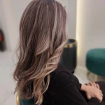 آرایشگاه زنانه لى لى رز