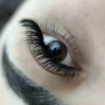 خدمات تخصصیِ اکستنشن مژه،کاشت،لیفت نگار