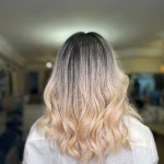 سالن زیبایی و سولاریوم پر طلایی