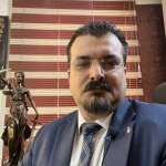  وکیل پایه یک دادگستری رئوف یازرلو