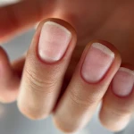 نمونه کار آموزش و خدمات کاشت ناخن مبینا