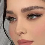 لوگوی آموزشگاه و سالن زیبایی یامین