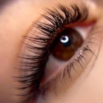 مرکز تخصصی ناخن و مژه منصوره بختیاری