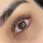 سالن زیبایی تخصصی مژه سارا فیروزی