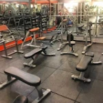  باشگاه بدنسازی آموت