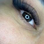 تصویر مرکز تخصصی اکستنشن مژه سحرکریمی