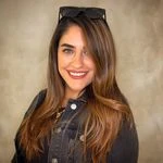 لوگوی خدمات تخصصی ناخن آتوسا