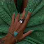 خدمات تخصصی ناخن شیوا