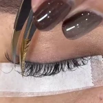 خدمات تخصصی مژه و ناخن ریهانیس