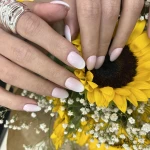 تصویر خدمات تخصصی ناخن شیوا