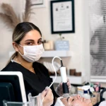 خدمات تخصصی فیشیال و‌‌ پاکسازی پوست پگاه