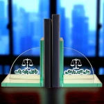  وکیل پایه یک دادگستری علی اکبر یزدانی