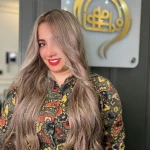 مرکز تخصصی رنگ و کراتینه مو ندا موسوی