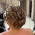 سالن زیبایی و آموزشگاه آرایشگـری عالیه