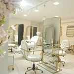 لوگوی سالن زیبایی مهکیا