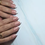 آموزش و خدمات تخصصی کاشت ناخن نوژان